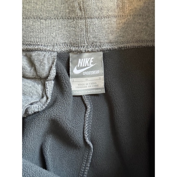 Nike Jogger Sweatpants Mens Size L Sportswear Grey Fleece Sports Wear Gym - Picture 4 of 6